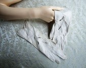 1950s Vintage Gloves / 50s White Kid Leather Gloves Sz 6