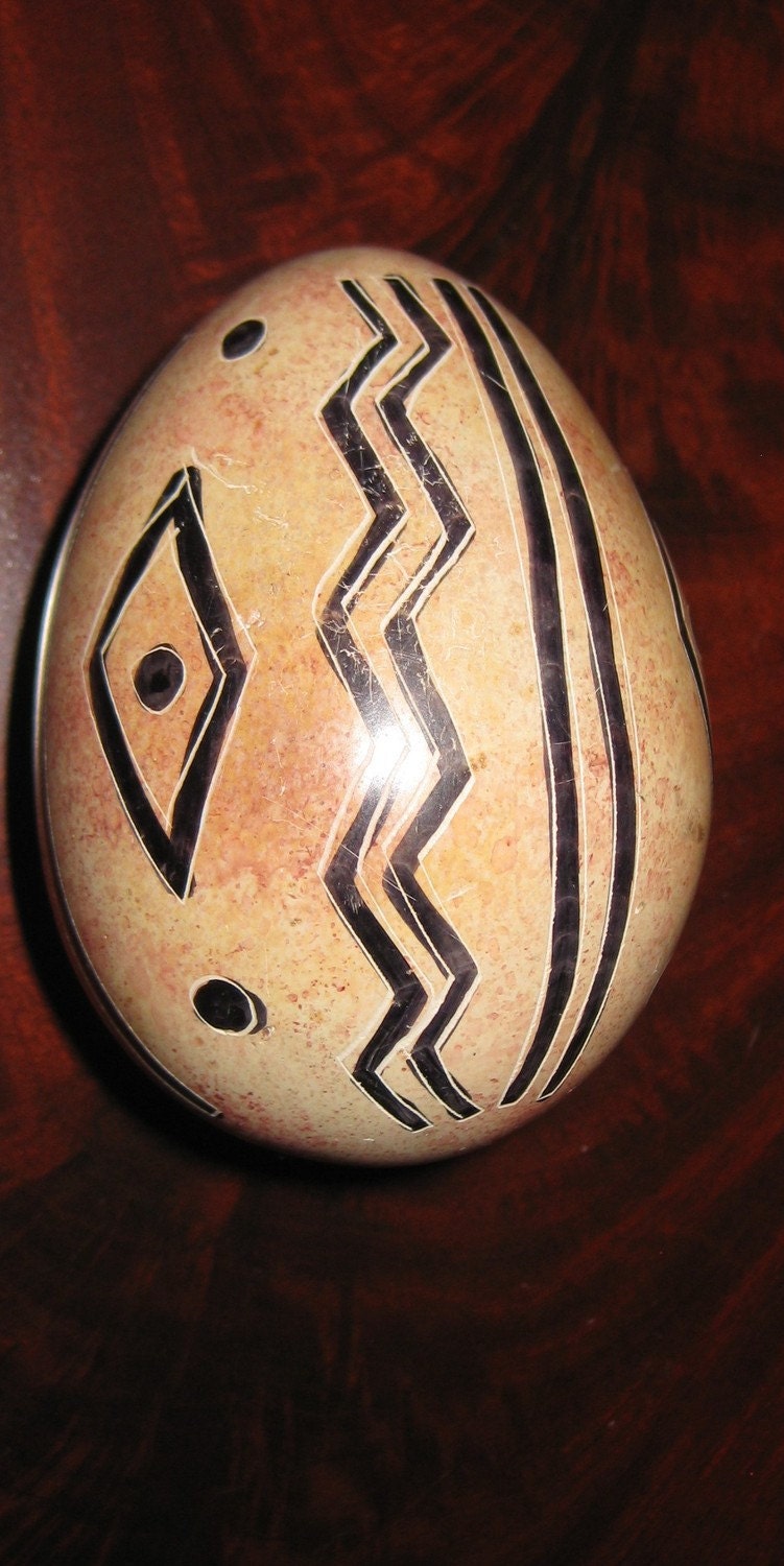 Vintage 1970's Hand Designed Stone Egg African Elephant Genuine Stone On SaLe Now
