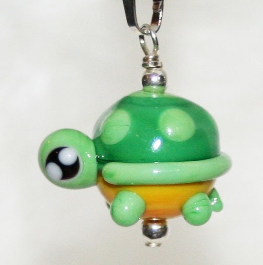 Little Bright Turtle Lampworked Glass Necklace
