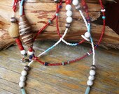 Happy - Go - Lucky  - Necklace / Three Strangs