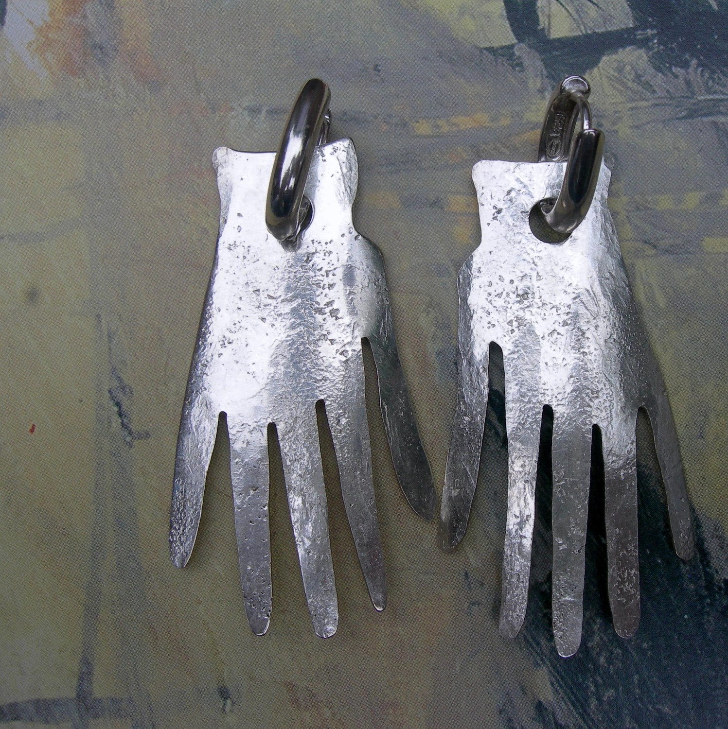 Picasso Hand Earrings -  Frida's Favorites