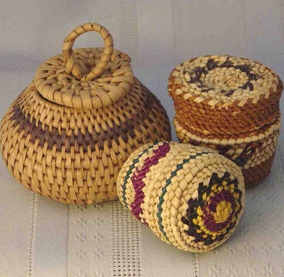 Vintage Miniature Woven Baskets American Native by boomerville