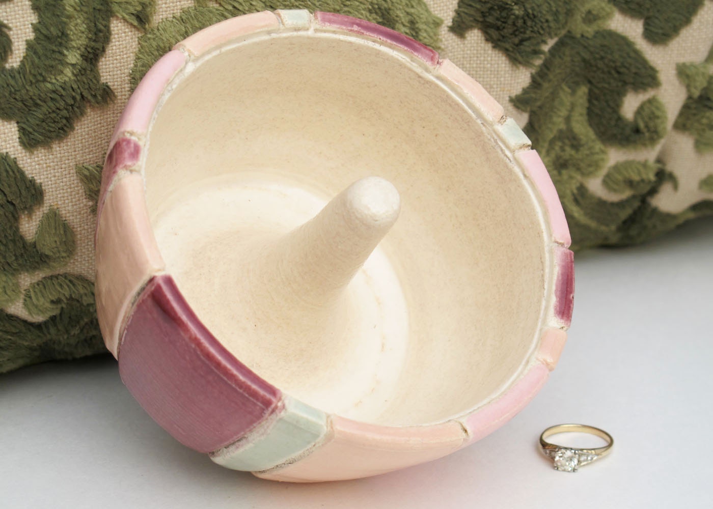 SALE - Ceramic Ring Holder - Ring Bowl - Pottery Ring Holder