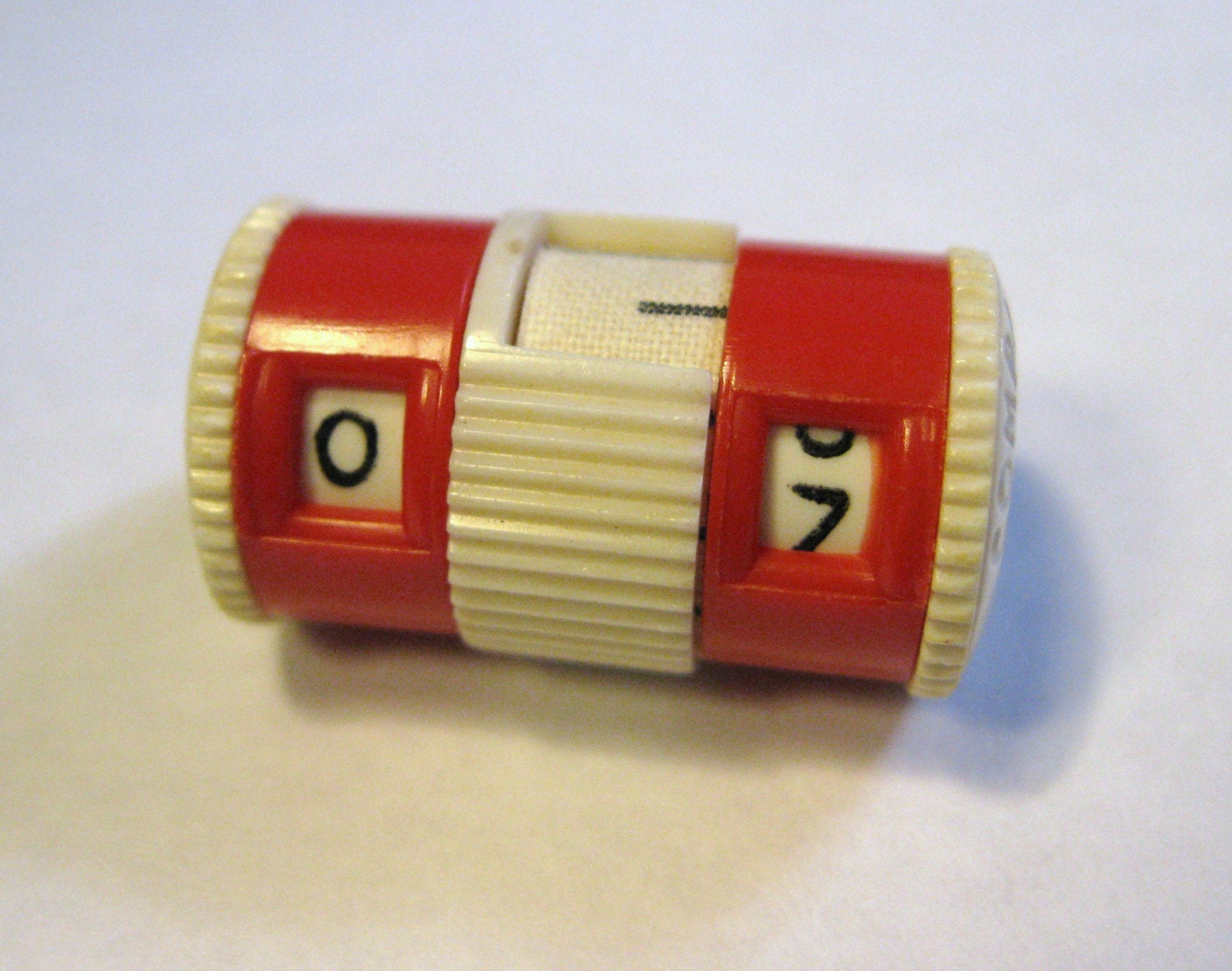 Vintage Knitting Row Counter with Built In by GBVintageSupplies