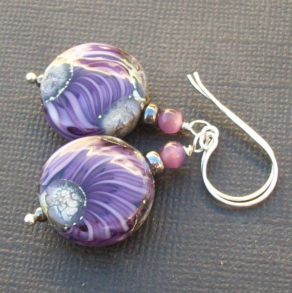 lampwork earrings gorgeous lavender ivory silvered glass beads- lavender simplicity