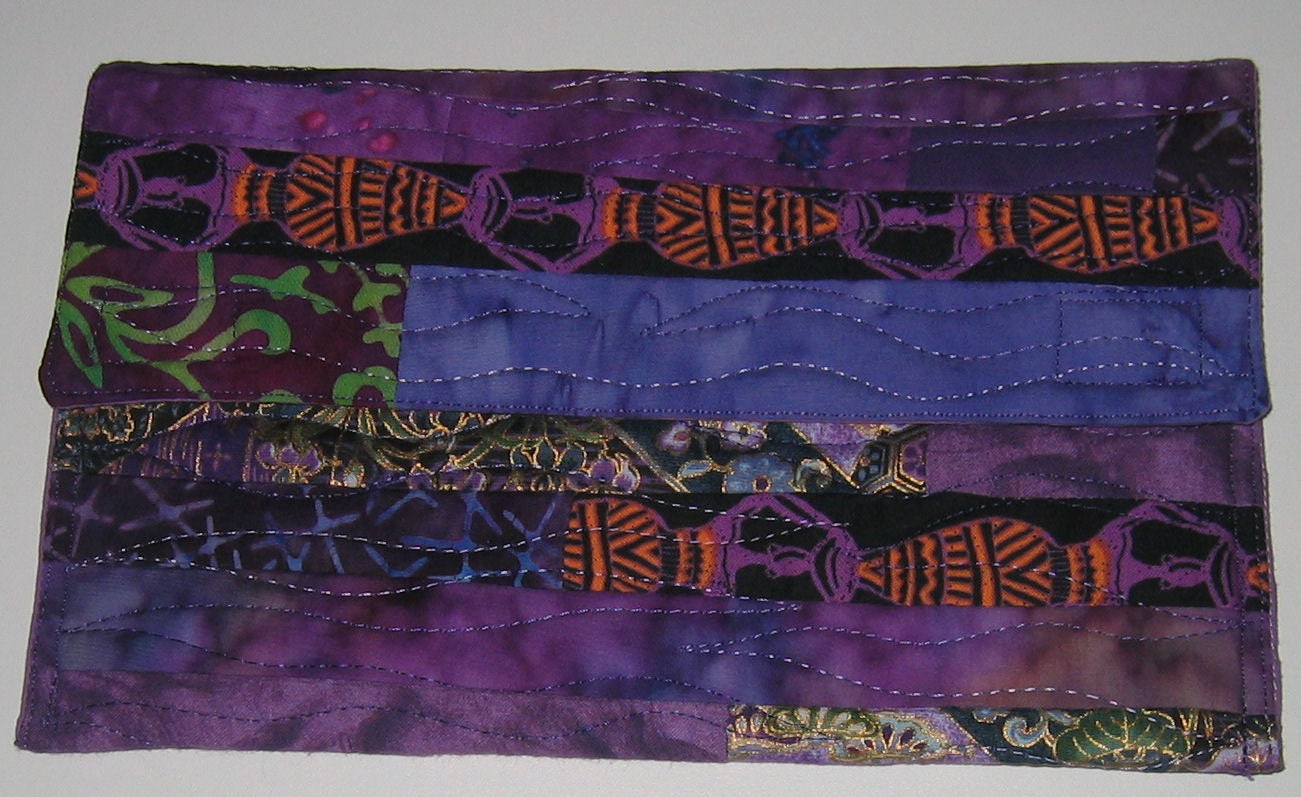 Clutch for Kindle - Purple