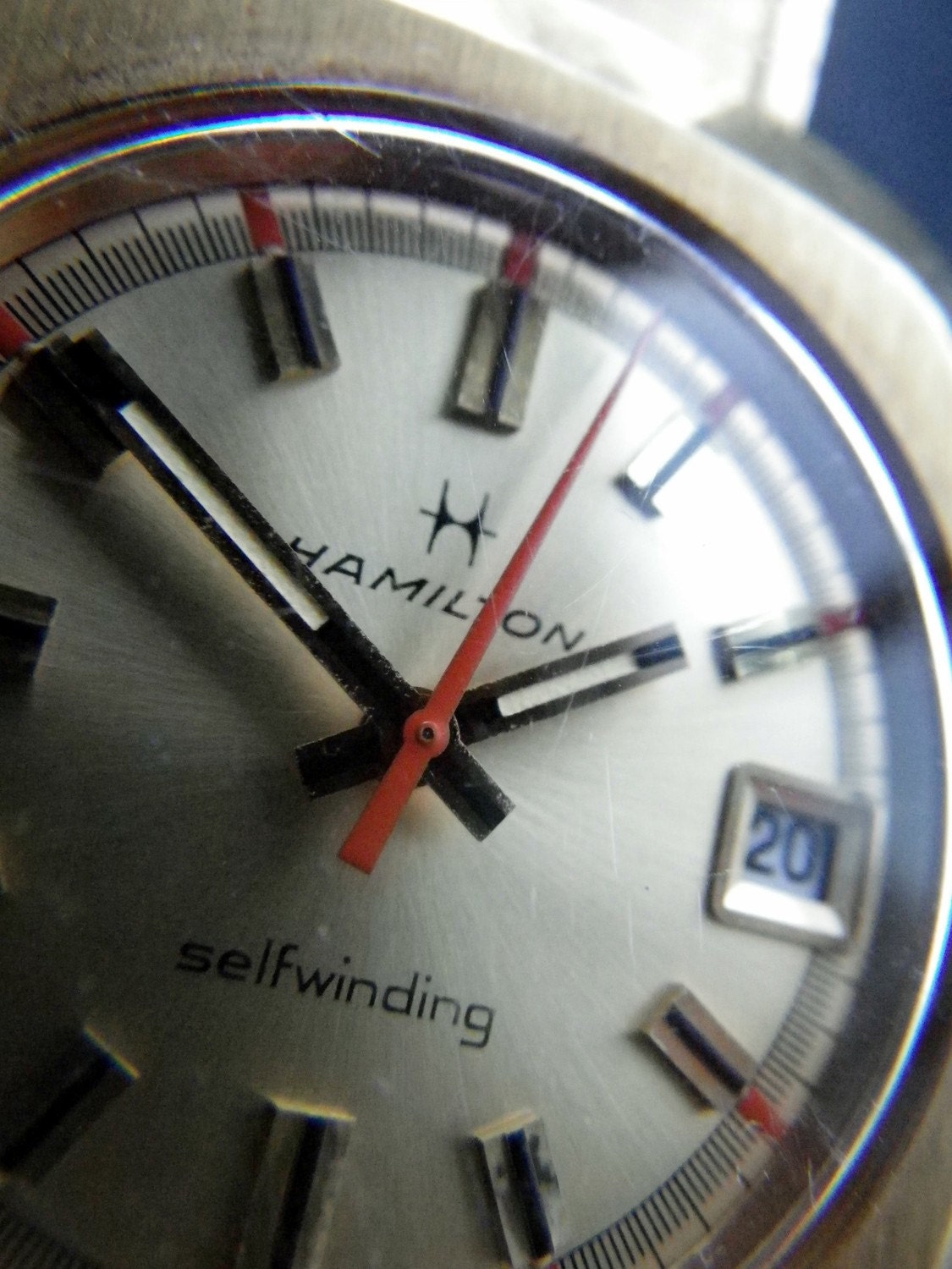 Vintage 1960s Hamilton Self Winding Mens Watch - Golden - FREE SHIPPING