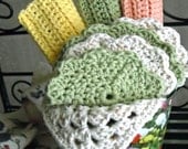 Kitchen Dishcloth Crochet Gift Set in Flower Tin Bucket 10 pcs