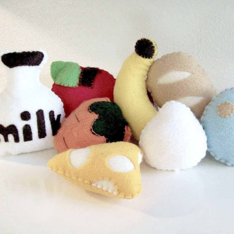 Felt Grocery Store Pattern - Instant Download- FIRST PLAY FOOD - Toys for Baby and Toddler