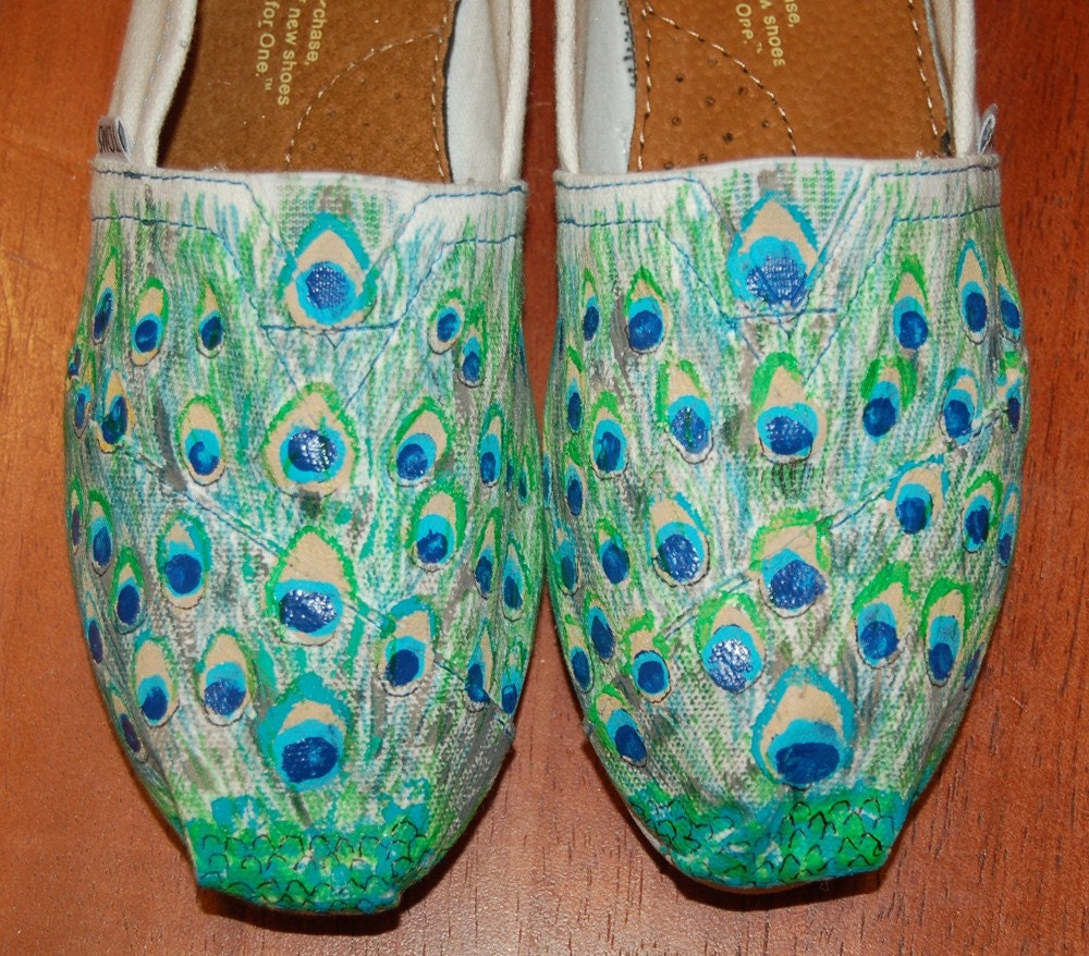 Custom TOMS - Peacock Feathers, price includes shoes in your size and color