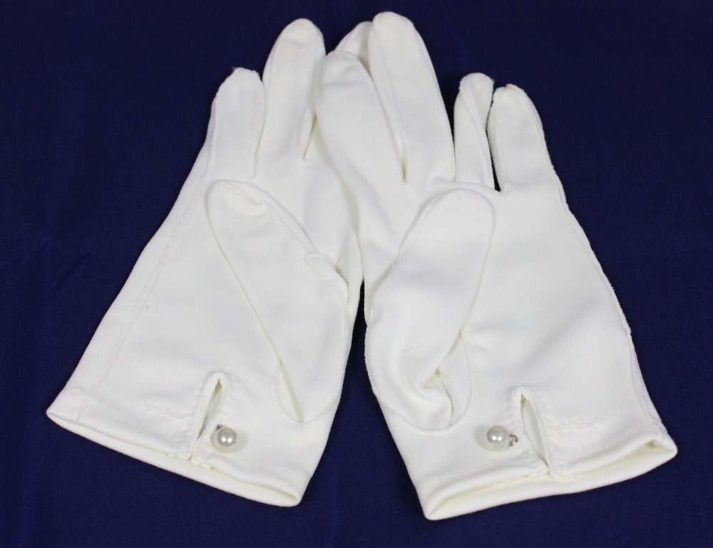 Vintage Glove, Women's White Dress Gloves with Pearl Detail by Van ...