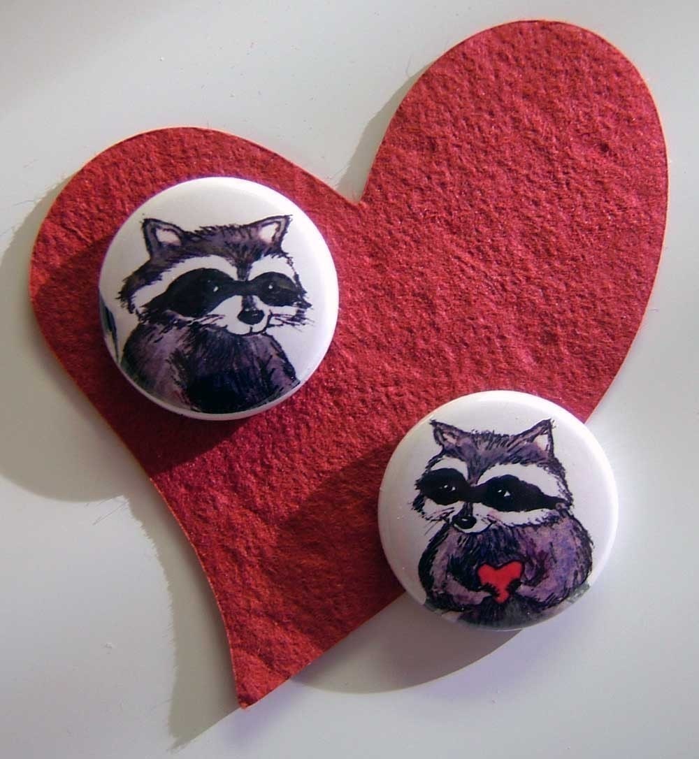 Raccoons in Love Magnet Pair