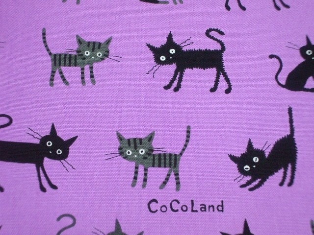 SALE - Cute Cats on Purple - Half Yard(ya0901)