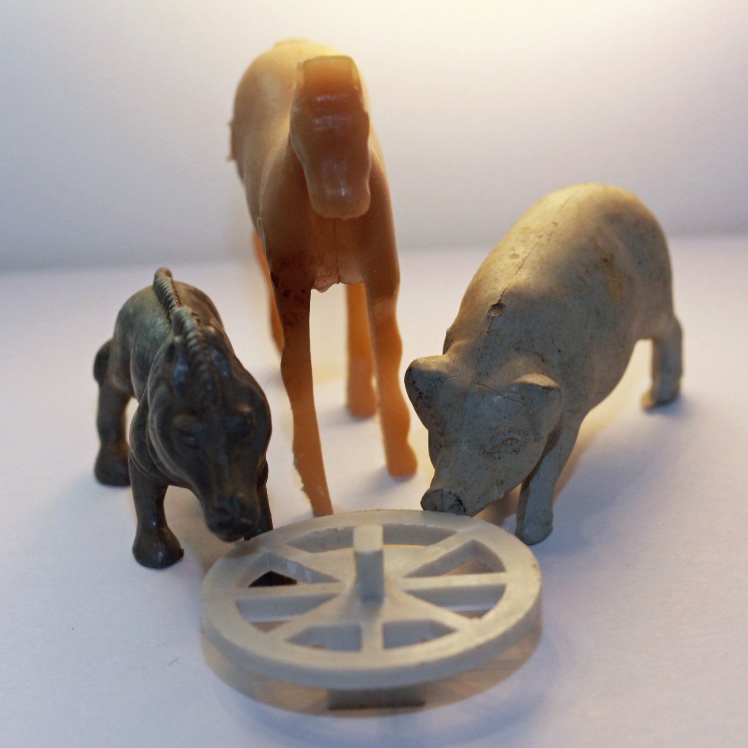 Vintage Play Animals - Stampede - Wild Boar, Farm Pig, Horse, wagon wheel - Plastic/Rubber Animal Figures