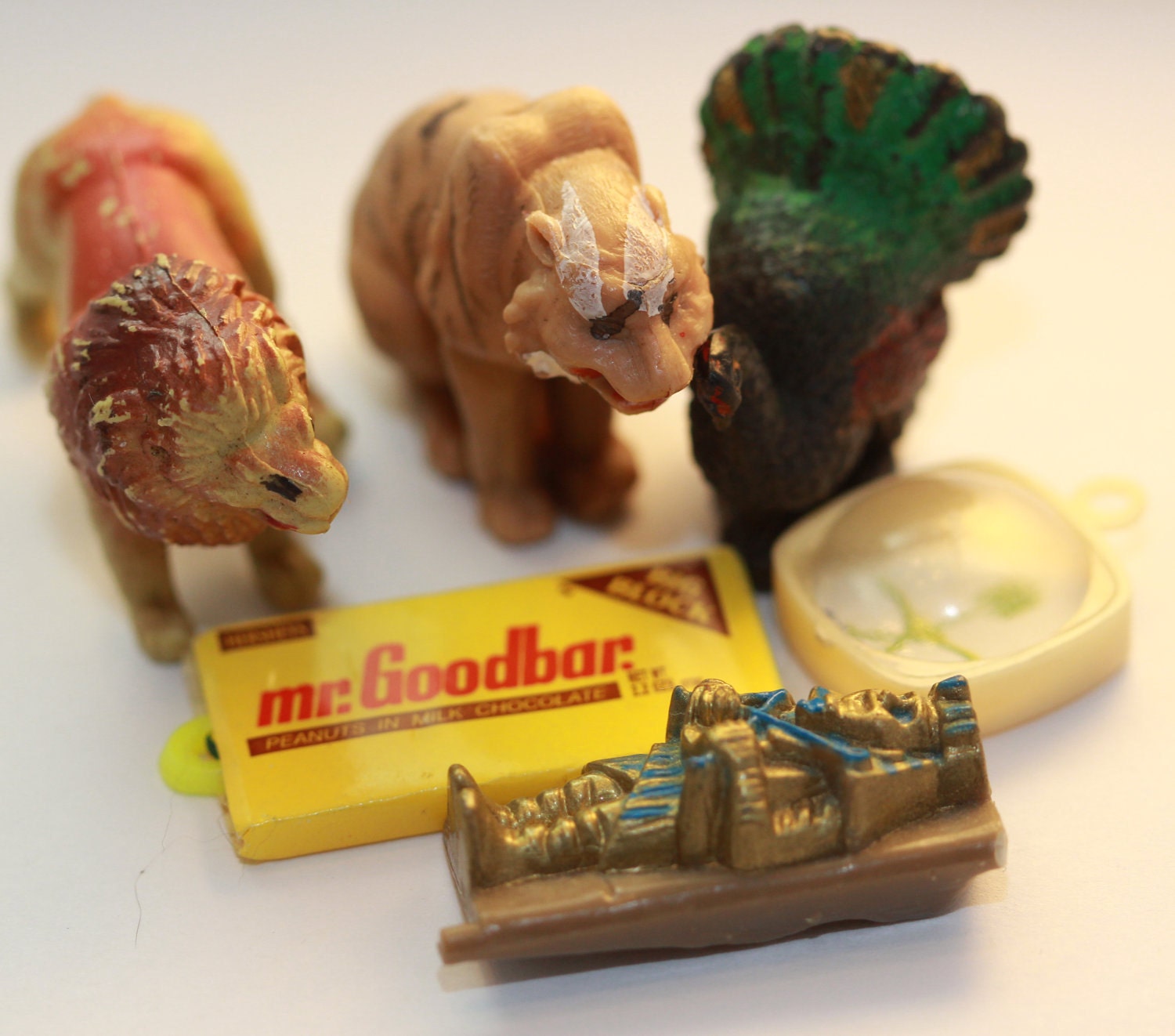 King Tut's Picnic - Vintage Animal Figures - Charms - Fun Pack Destash