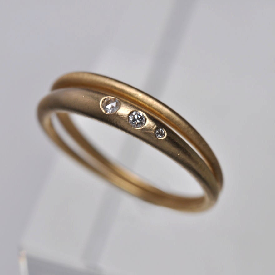 Arc rings- 18k yellow gold & diamond ring set