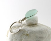 Aqua Sea Glass Keyring Unisex Keychain - Light Blue English Seaglass - Key Chain Fob - Beach Wedding Bridesmaid Groomsmen Keepsake Favor