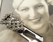 1930's Single Rhinestone Duette Clip in Clipback