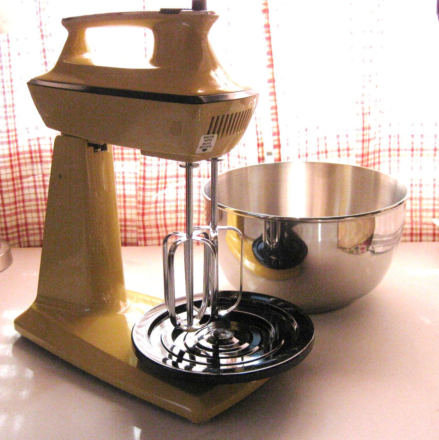 Vintage Hamilton Beach Stand Mixer Scovill 12 by vintagerobinNY