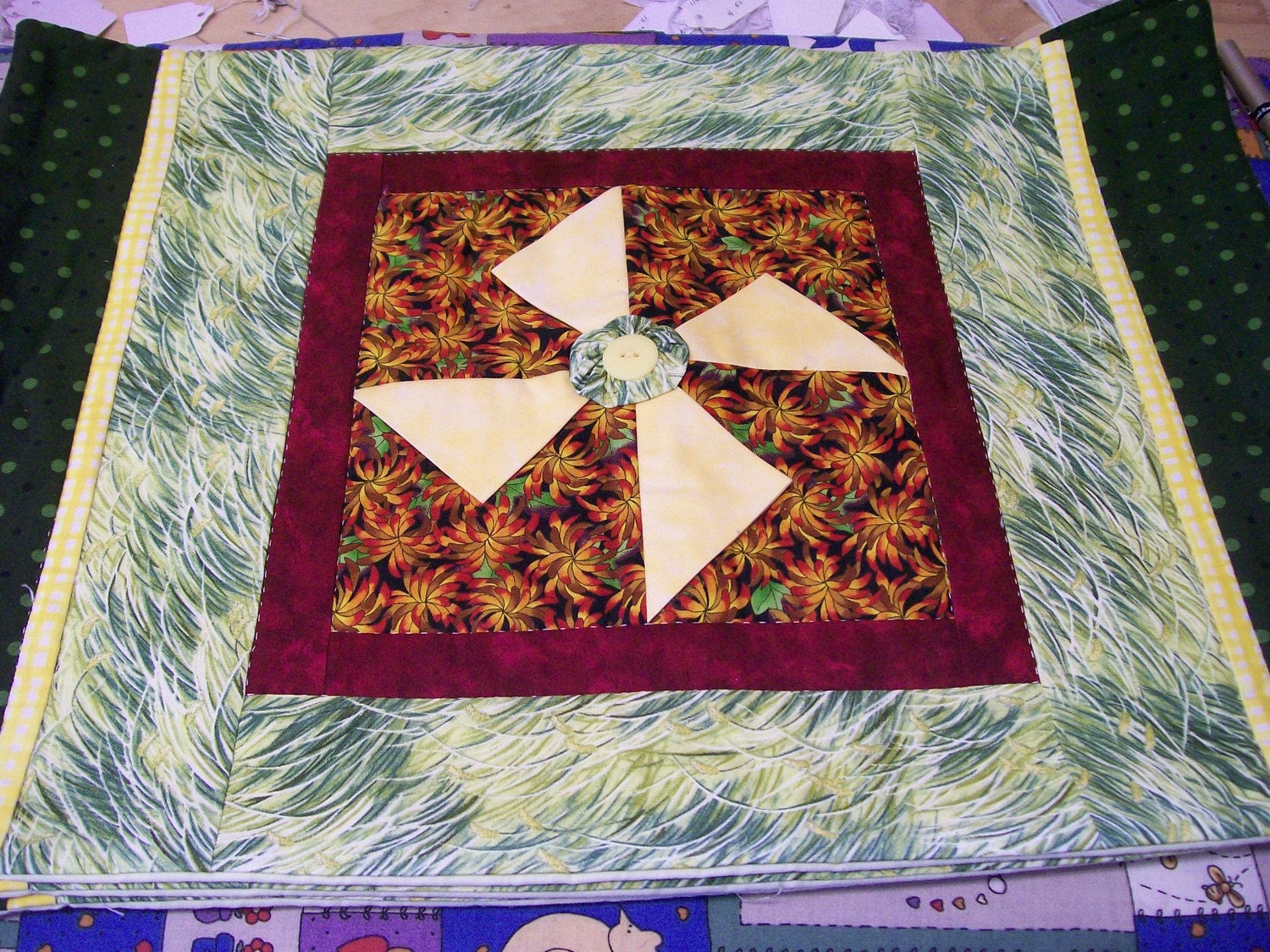 3 D PINWHEEL placemats