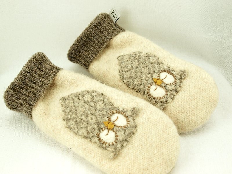 Owl Mittens Felted Wool in Natural White, Beige and Grey with Owl Applique and Suede Palm Eco Friendly UpcycledSize M/L