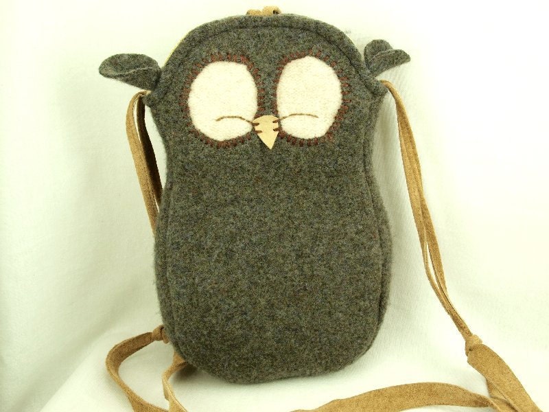 Owl Shoulder Bag Wool Messenger Bag in Grey Brown and Natural White with Adjustable Leather Strap Linen Lining Height 10.6"