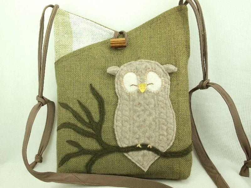 Owl Shoulder Bag Linen Moss Green Beige and White Owl Applique Adjustable Leather Strap Upcycled Eco Friendly Height 10"