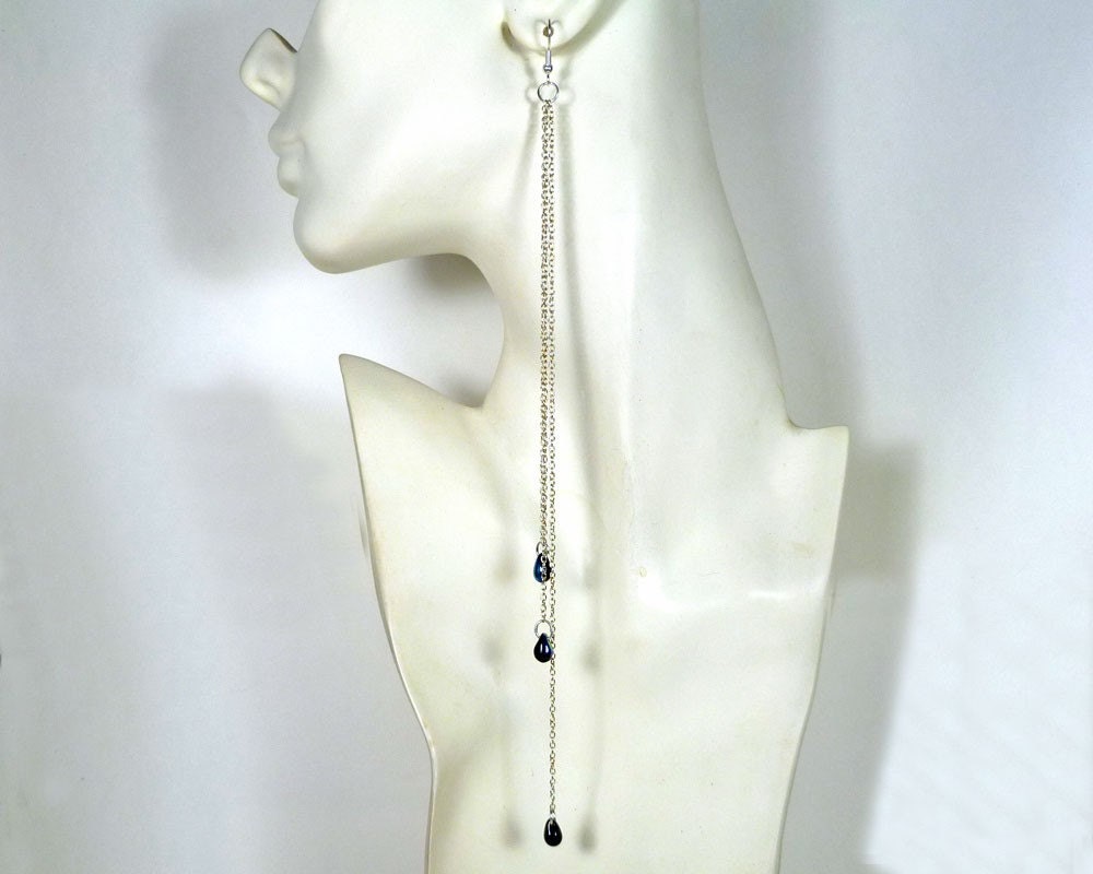 Chains and Black Teardrops Shoulder Dusting Earrings