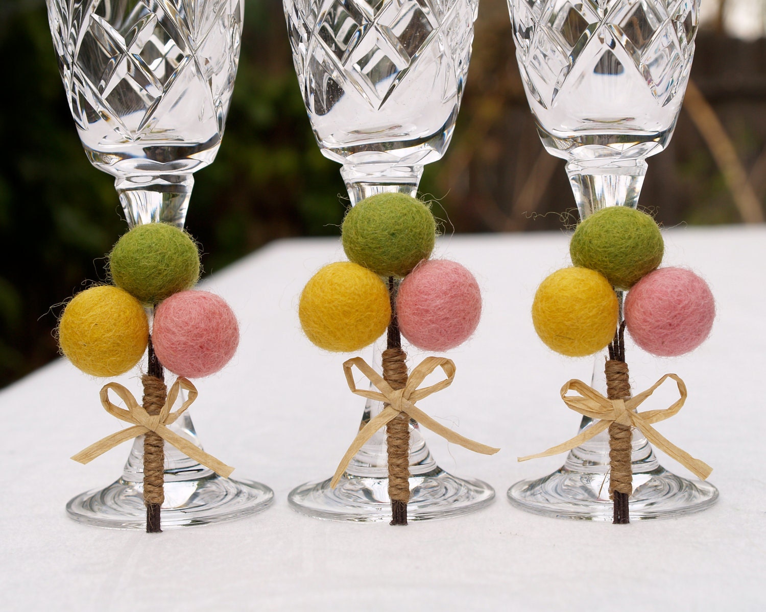 Rustic Country Groom Wedding Boutonnieres Lapel Pins Groomsman Shabby Chic Craspedia billy ball flower felt Spring Summer 3 burlap raffia
