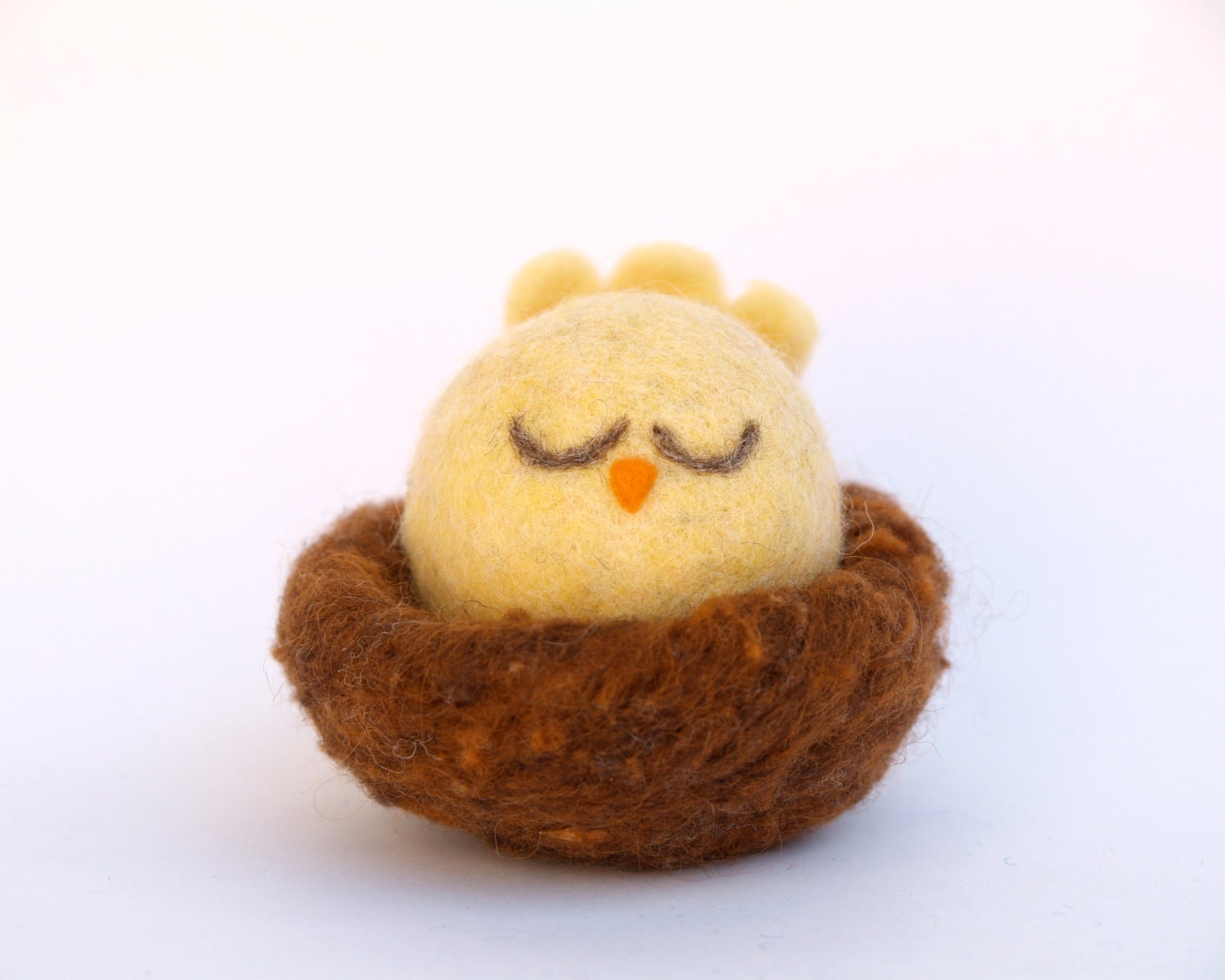 Easter Play Set . Bird on her nest with three white eggs . Needle Felted Wool Toy for Children Fairyfolk