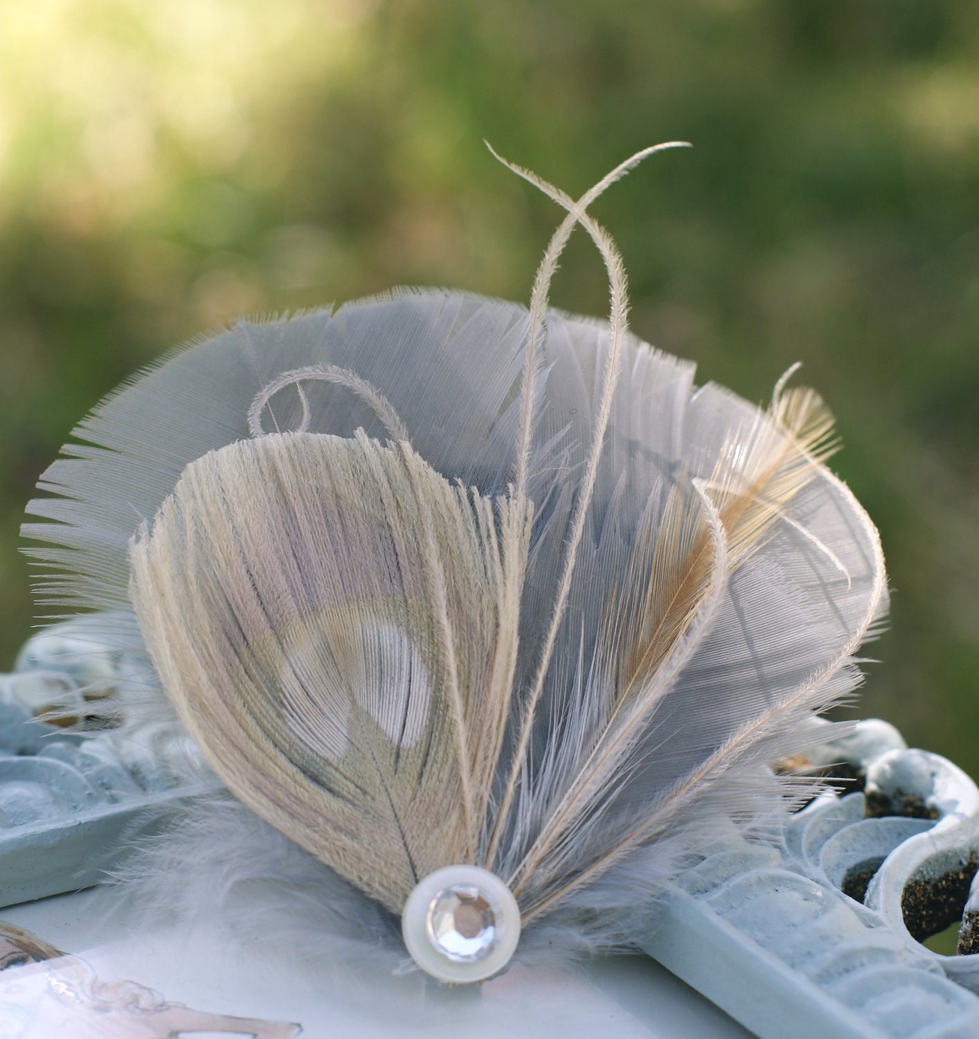 Feather Hairpiece, Peacock Hair Accessory, Feather Fascinator PLATINUM - Grey and Ivory - boho, bohemian, rustic, natural