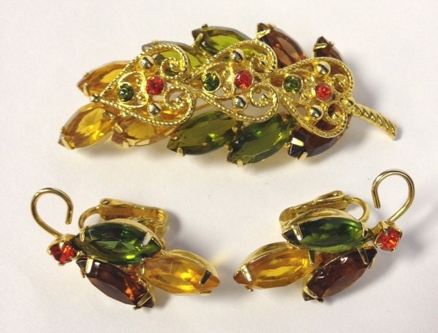 Reserved for Carol SALE Gorgeous Vintage 50s/60s Juliana leaf rhinestone set D&E demi parue