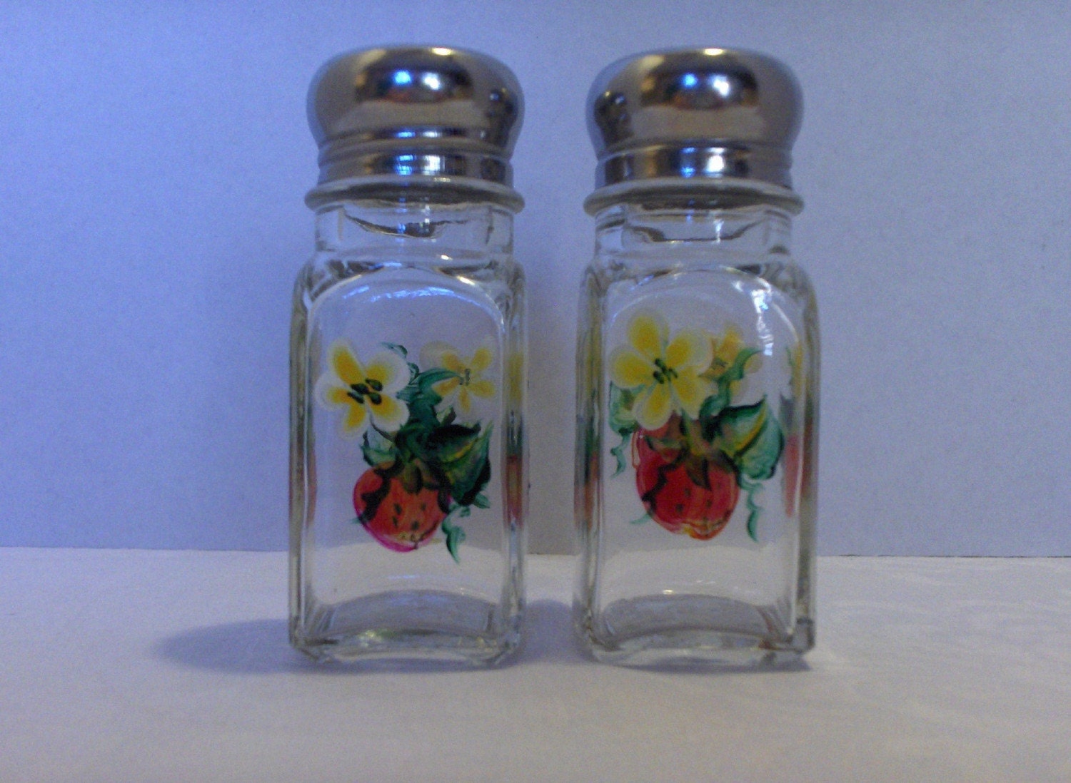 Strawberries Salt and Pepper Shakers  Handpainted Spice Jars Clear Glass Square Size