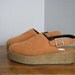 vintage '90s BURNT SIENNA PLATFORM sandals. size 7.