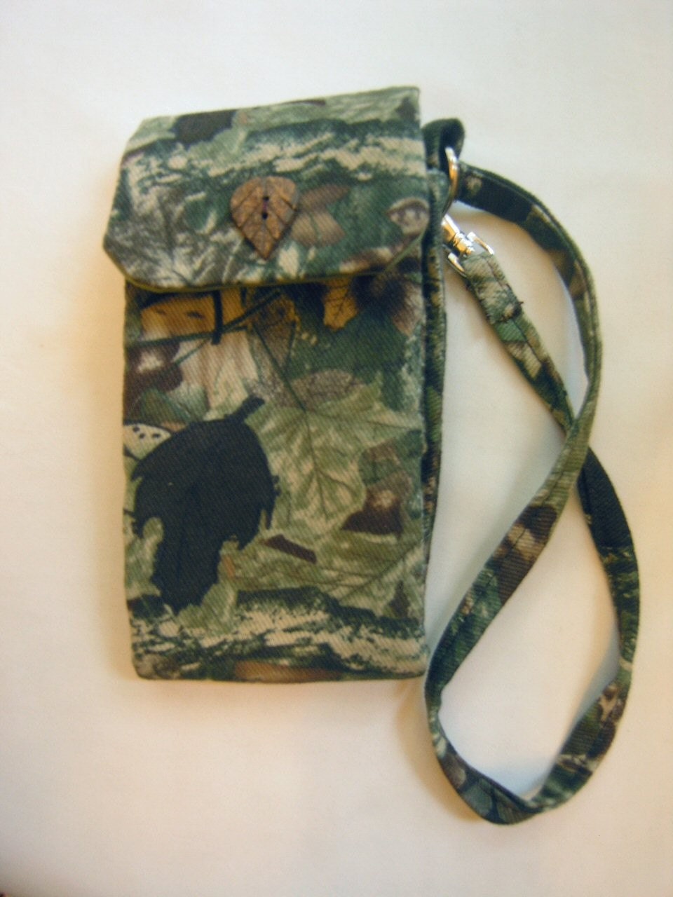 Camouflage wallet organizer