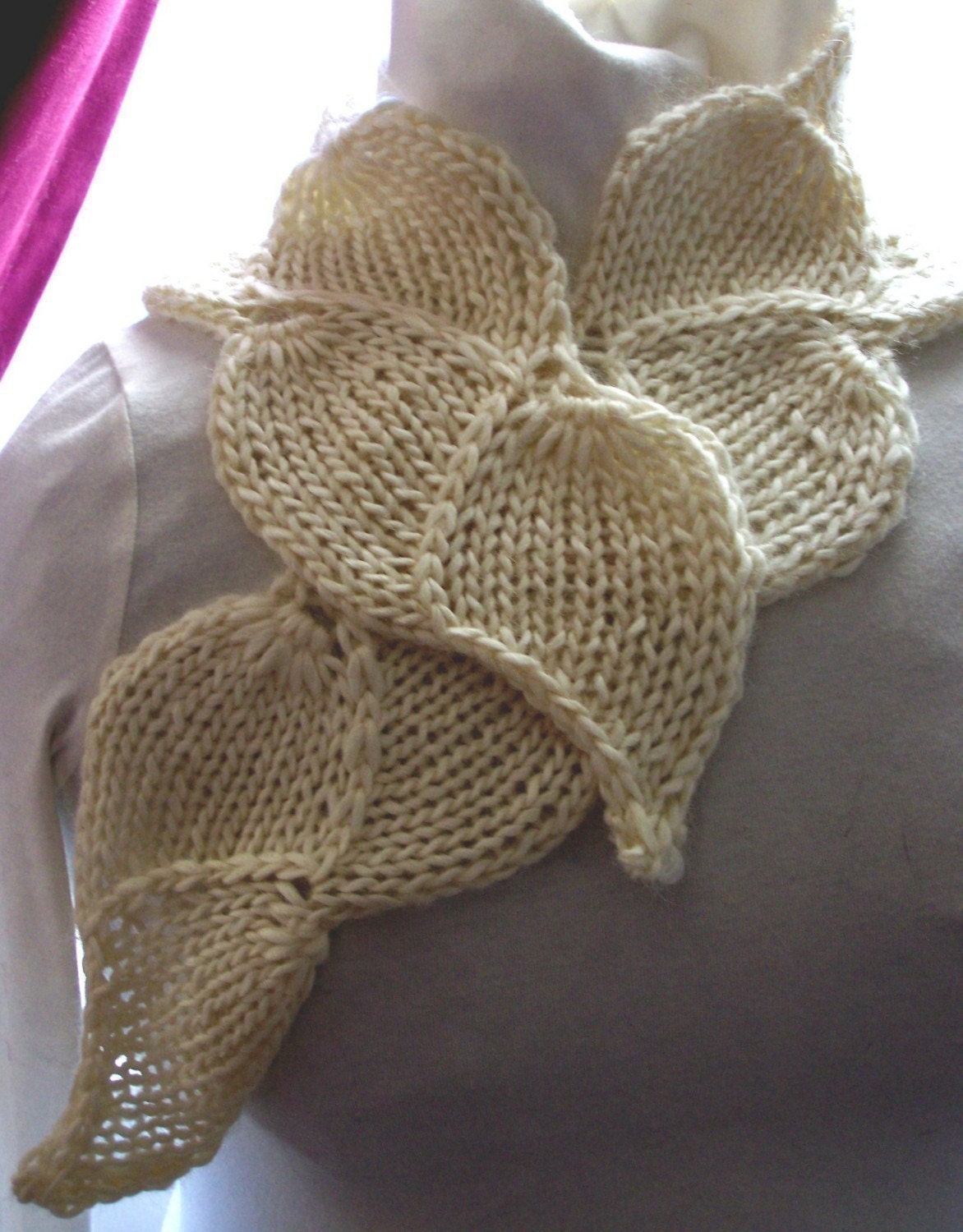 WinterBud PDF Hand Knitting Pattern Put some spring into your winter wardrobe
