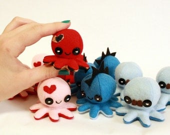 Custom tiny octopus plushie - 2.5"