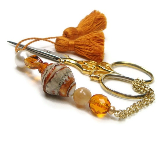 Scissor Fob Quilting Beaded Golden Seashell Needlepoint Sewing Cross Stitch Hardanger