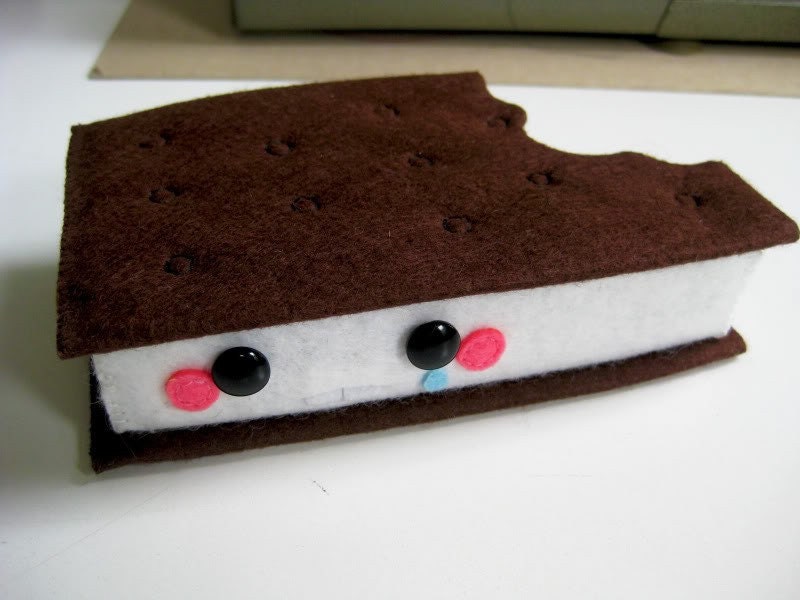 Ice Cream Sammy - Chomped
