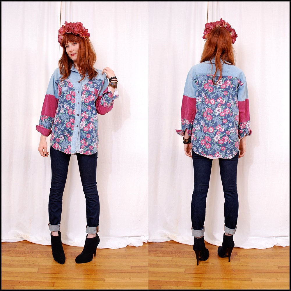 Vintage 90s floral chambray shirt - this button up blouse is the coolest shirt around, pink colorblock sleeves - FREE worldwide shippping