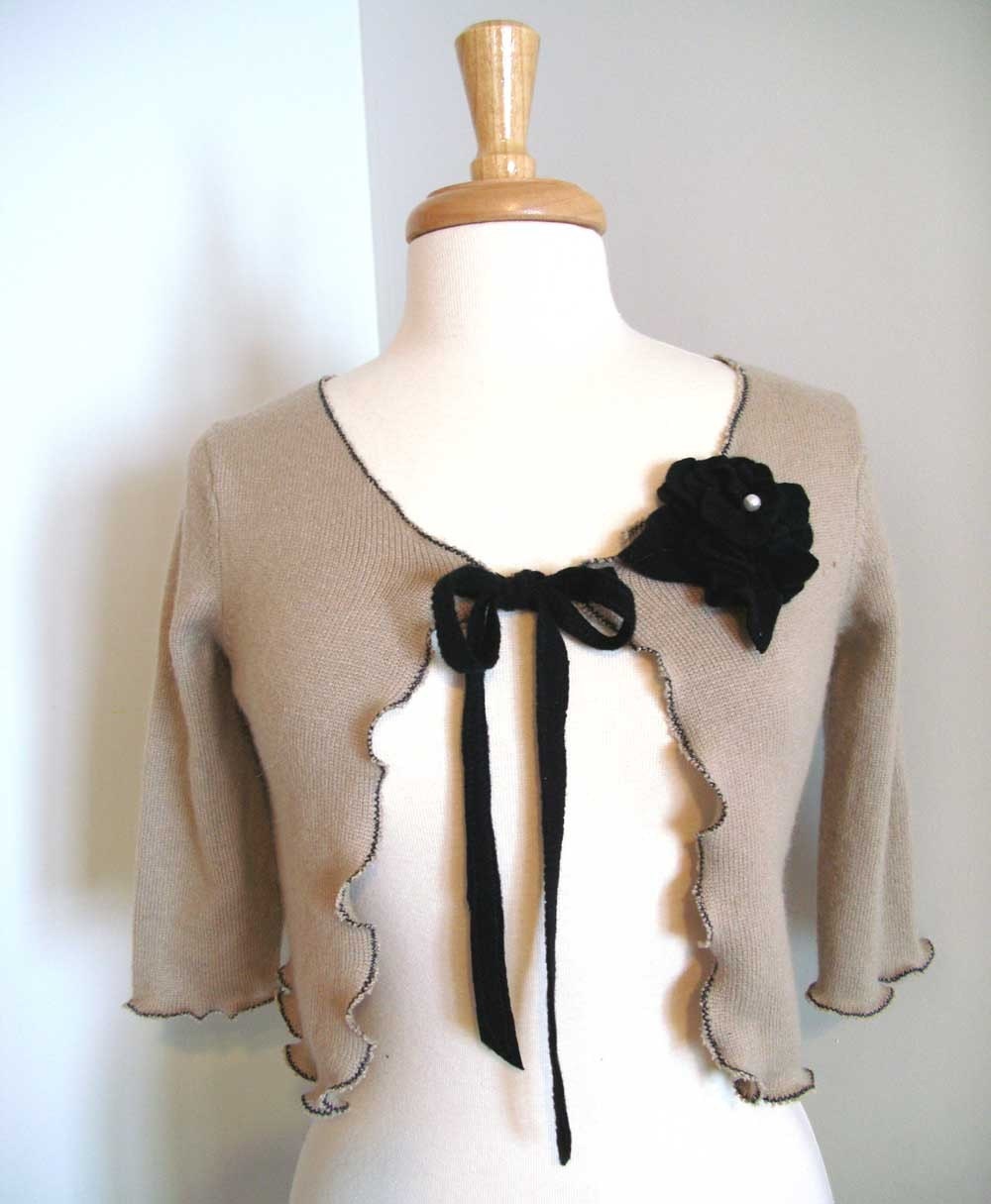 Oatmeal Cashmere Blend Restyle Cropped Cardigan Sweater Size Small with Removable Flower Brooch