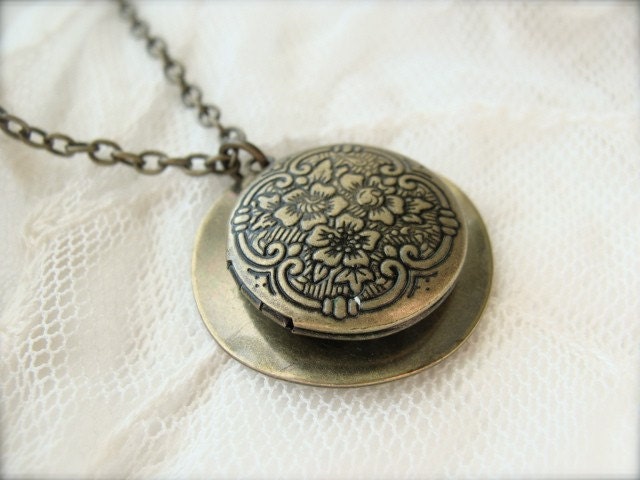 Antique Brass Locket Necklace.