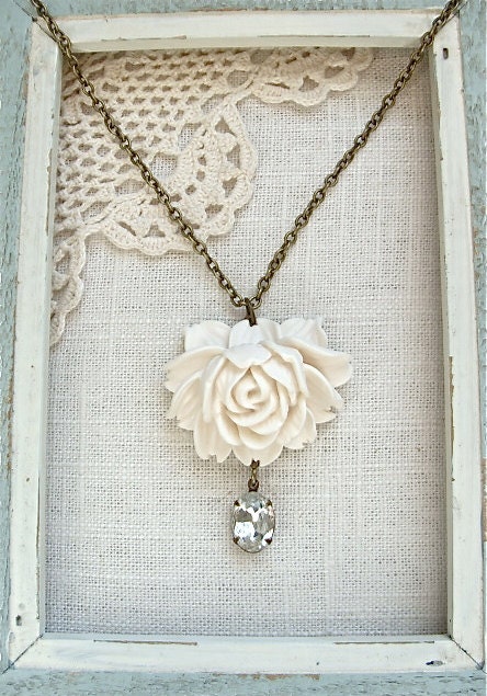 Antique white blooming flower necklace. Long 25 inch chain with large flower and vintage rhinestone. Antique brass
