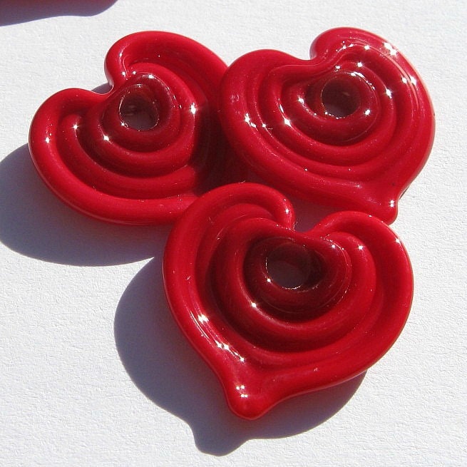 Red Heart Disc Trio (3) Lampwork Beads -SRA
