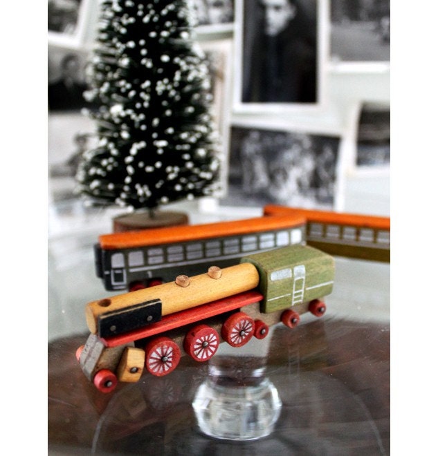Vintage Wooden Toy Train Set by luckylittledot on Etsy