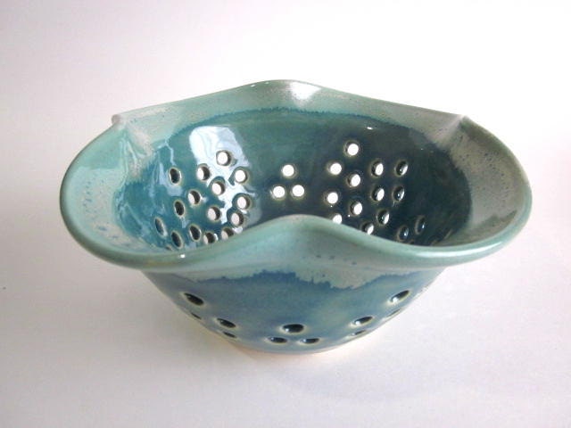 Berry Colander - Berry Bowl, Sieve, Strainer, Mint green, Bowl, Handmade stoneware pottery