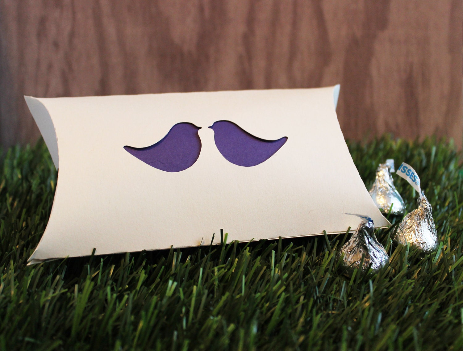 Wedding Favor Pillow Boxes Love Bird Accent Set of 25
