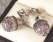 Vintage Silvertone Ball Dangle Earrings - Clip backs