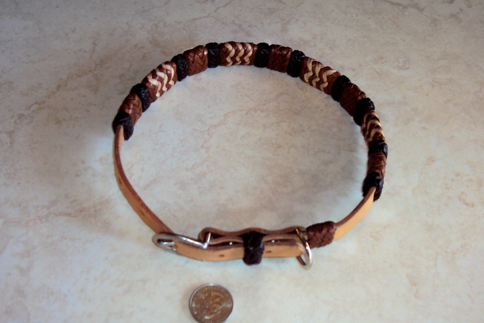 Leather dog collar with Kangaroo leather buttons