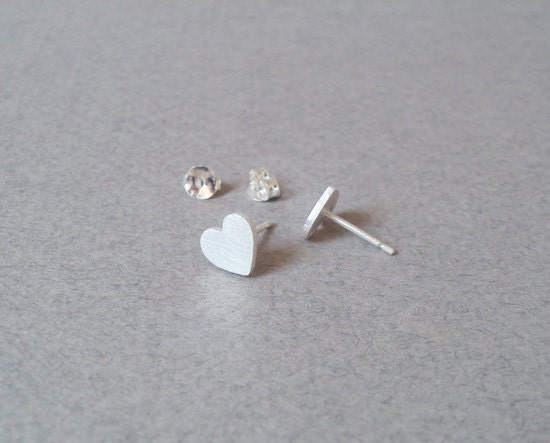 sterling silver Sweet Heart earring studs, handmade in UK